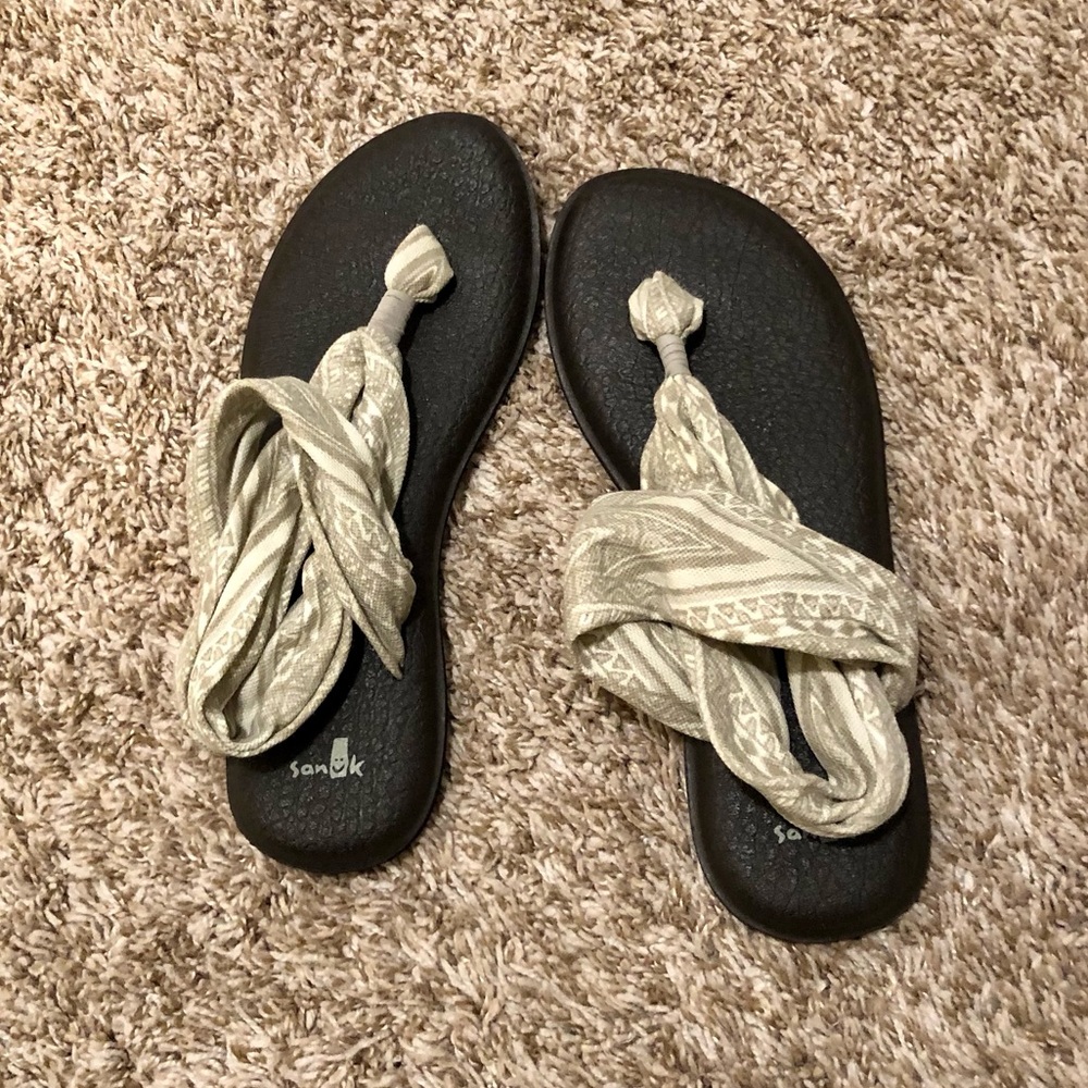 NWOT Sanuk Memory Foam Sandal